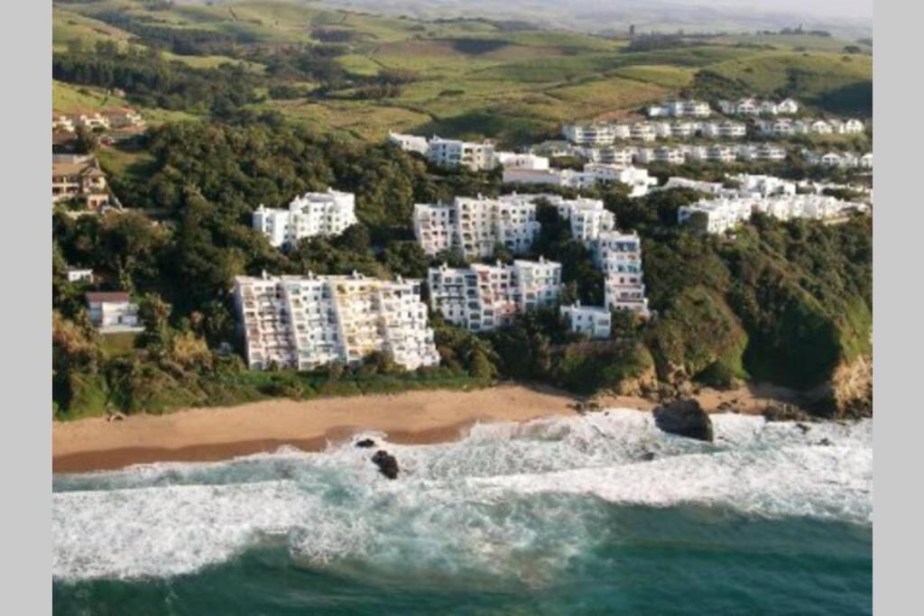 Ballito 69 Perissa Santorini Sea View, Walk To Beach -Family Only Εξωτερικό φωτογραφία