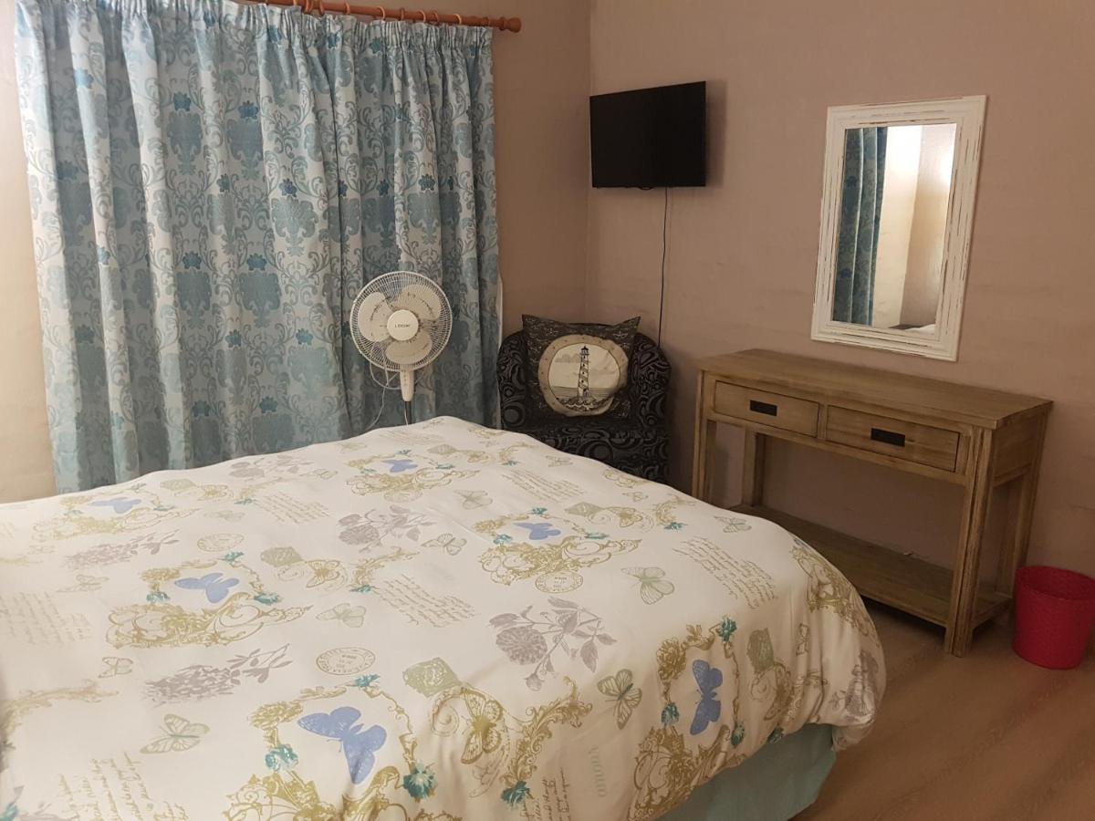 Ballito 69 Perissa Santorini Sea View, Walk To Beach -Family Only Εξωτερικό φωτογραφία