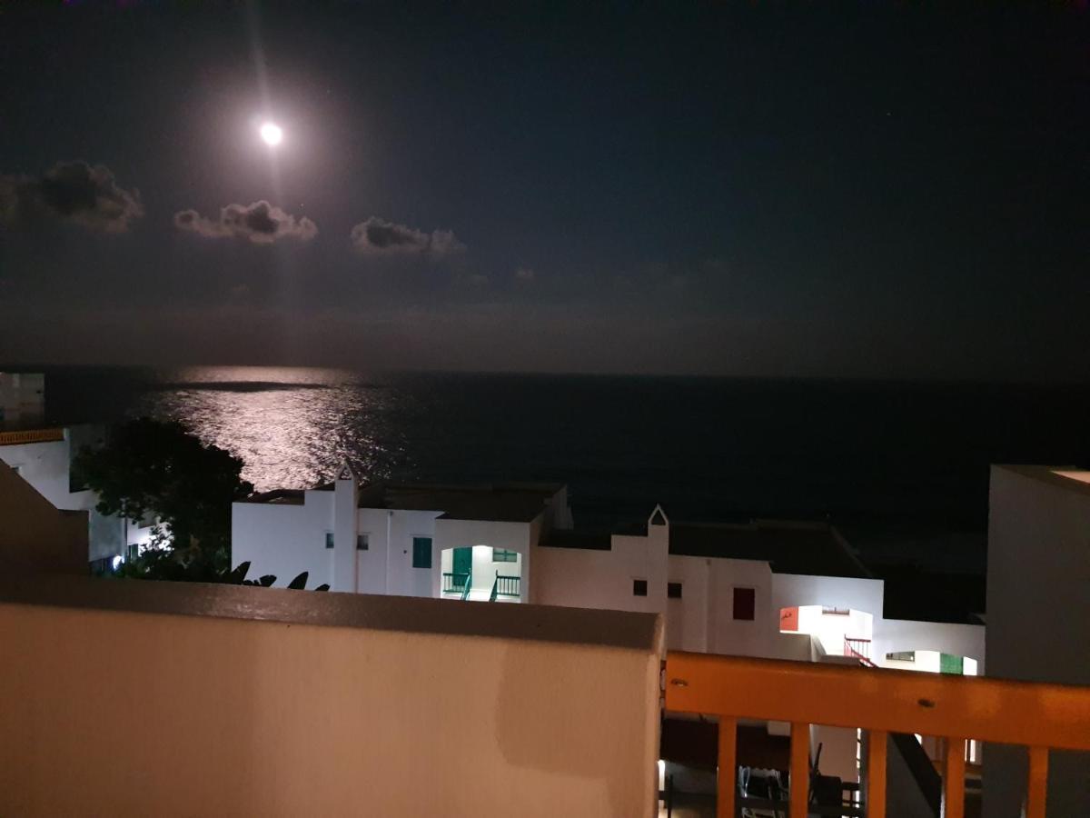 Ballito 69 Perissa Santorini Sea View, Walk To Beach -Family Only Εξωτερικό φωτογραφία