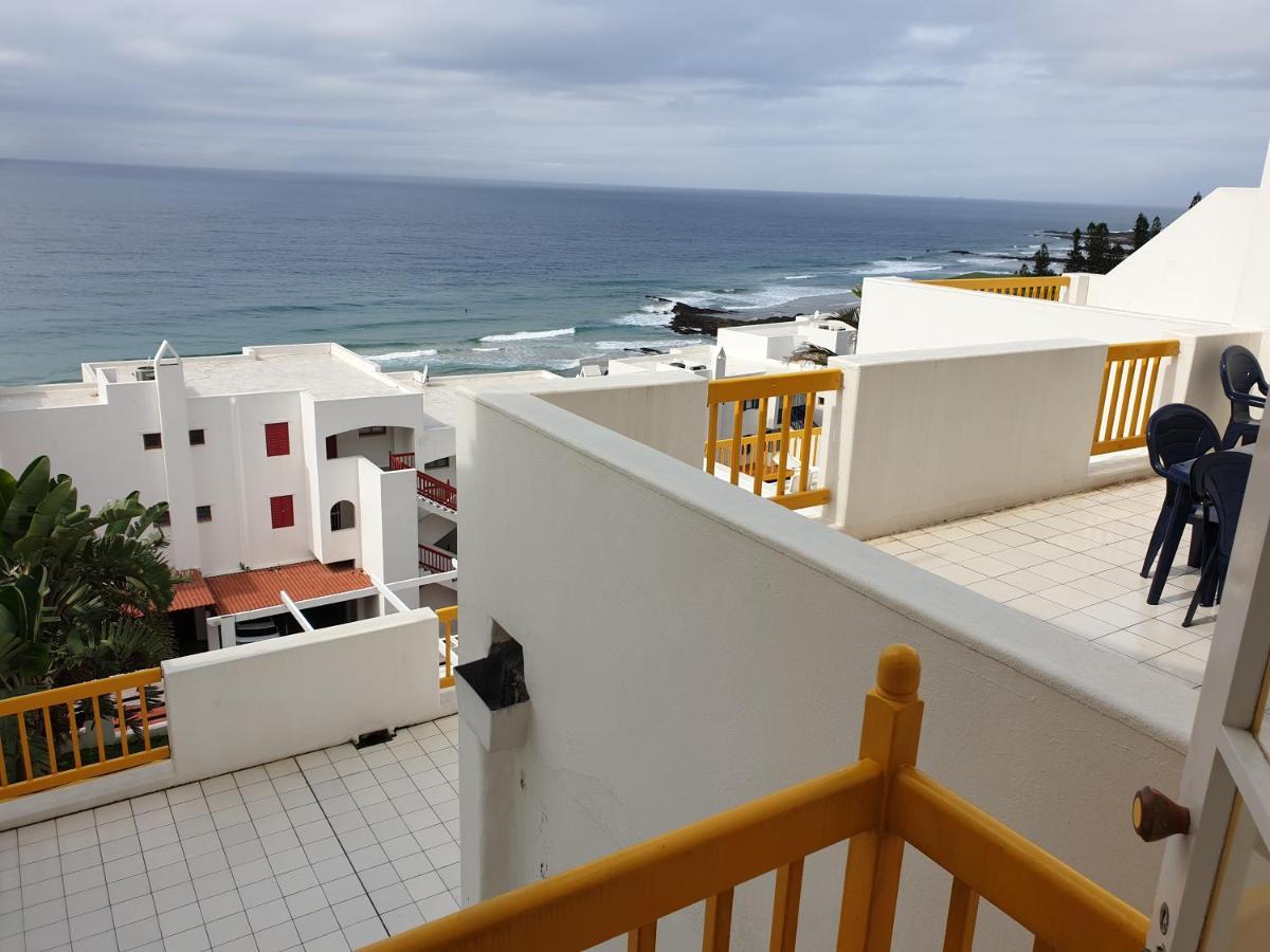 Ballito 69 Perissa Santorini Sea View, Walk To Beach -Family Only Εξωτερικό φωτογραφία