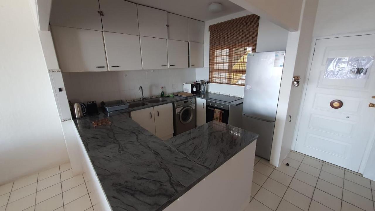 Ballito 69 Perissa Santorini Sea View, Walk To Beach -Family Only Εξωτερικό φωτογραφία